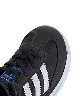 Tenis Adidas Originals para niño