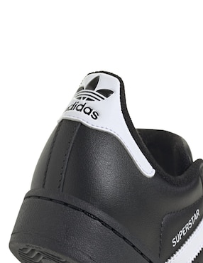 Tenis Adidas para niño Superstar