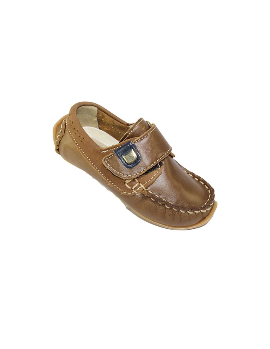 Zapato de piel para niño