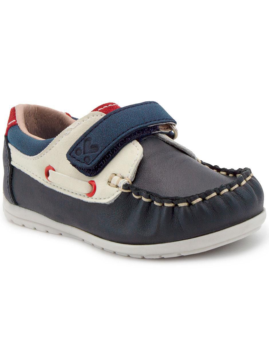 Zapato de piel para niño
