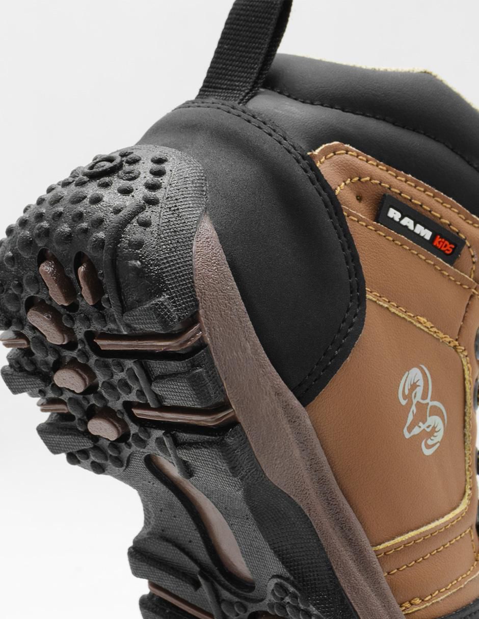 Bota Outdoor para niño 4
